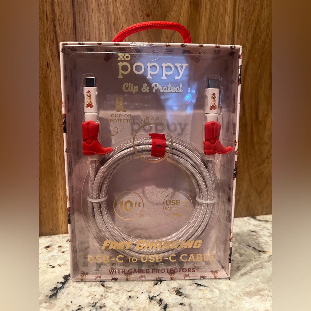 XO Poppy USB-C to USB-C Cable with Protectors - Boots/Dog